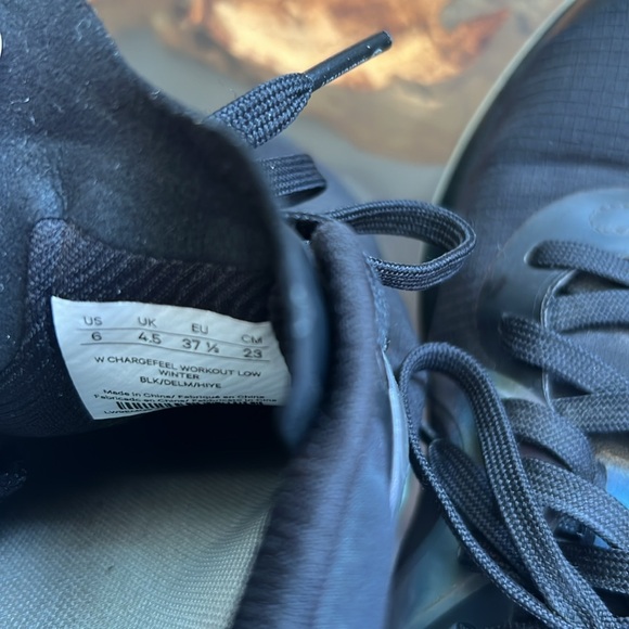 lululemon athletica Chargefeel Low Women’s Workout Shoe Winter Black/Mint 6 - Picture 5 of 7